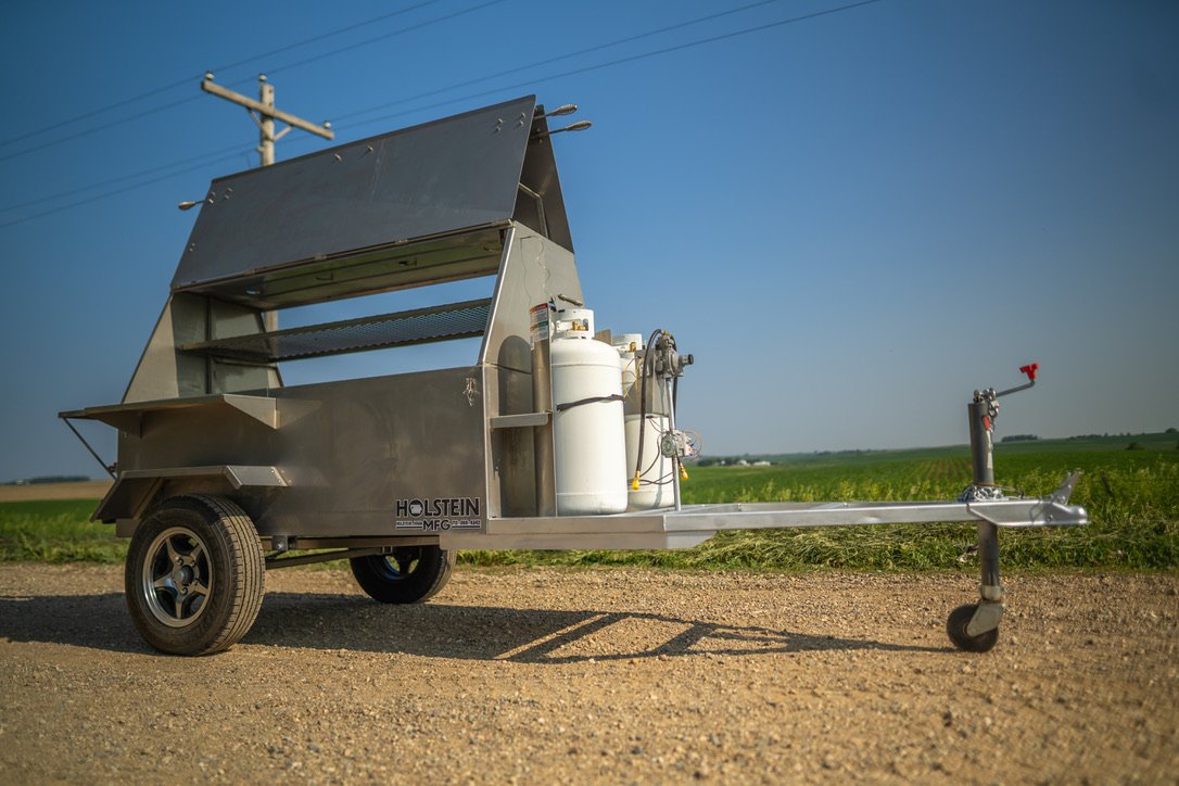 Model 7240CSS Towable Charcoal Grill – Stainless Steel