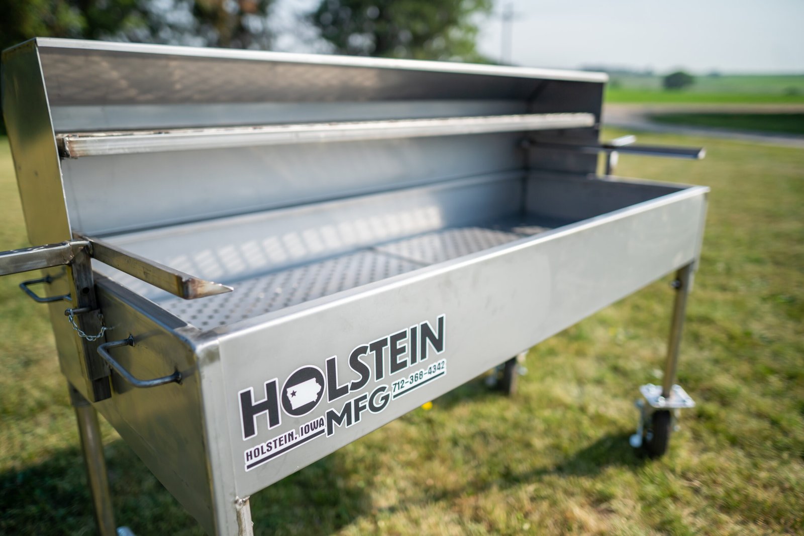 Model 2448CSS Professional Charcoal Grill – Stainless