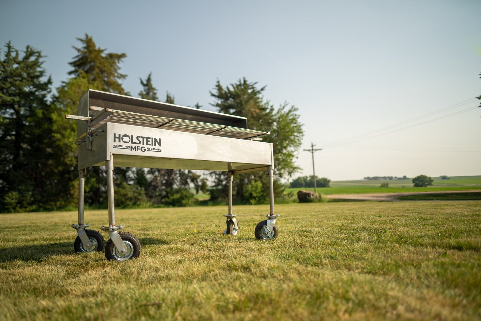 Model 2448CSS Professional Charcoal Grill – Stainless