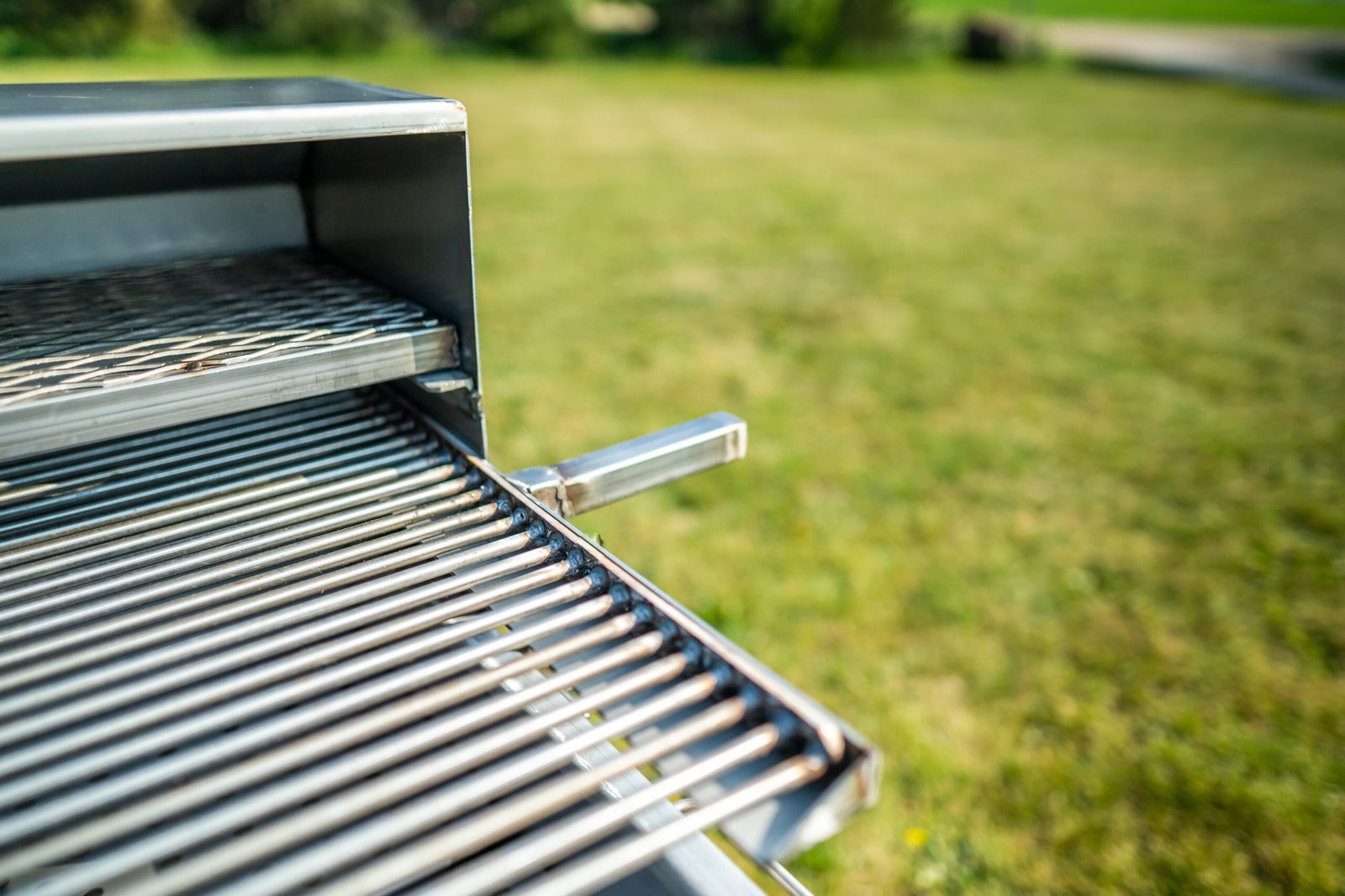 Model 2448CSS Professional Charcoal Grill – Stainless