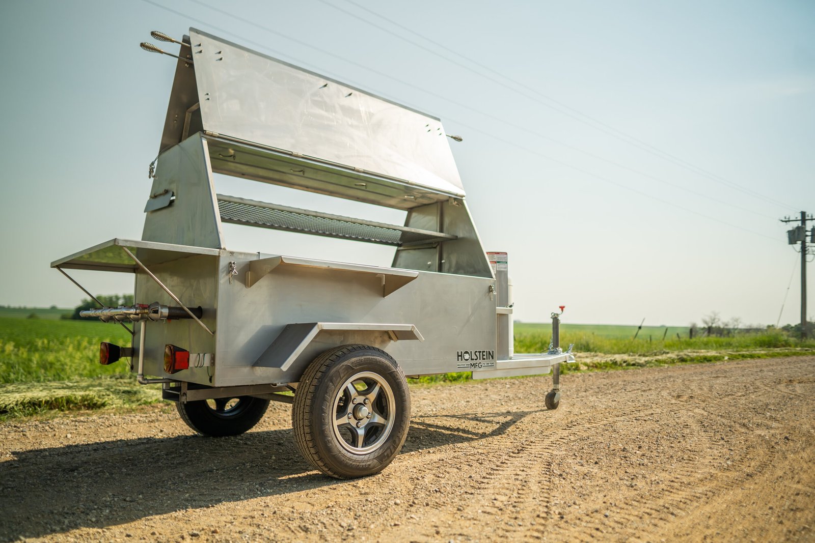 Model 7240GSS Towable Gas Grill – Stainless