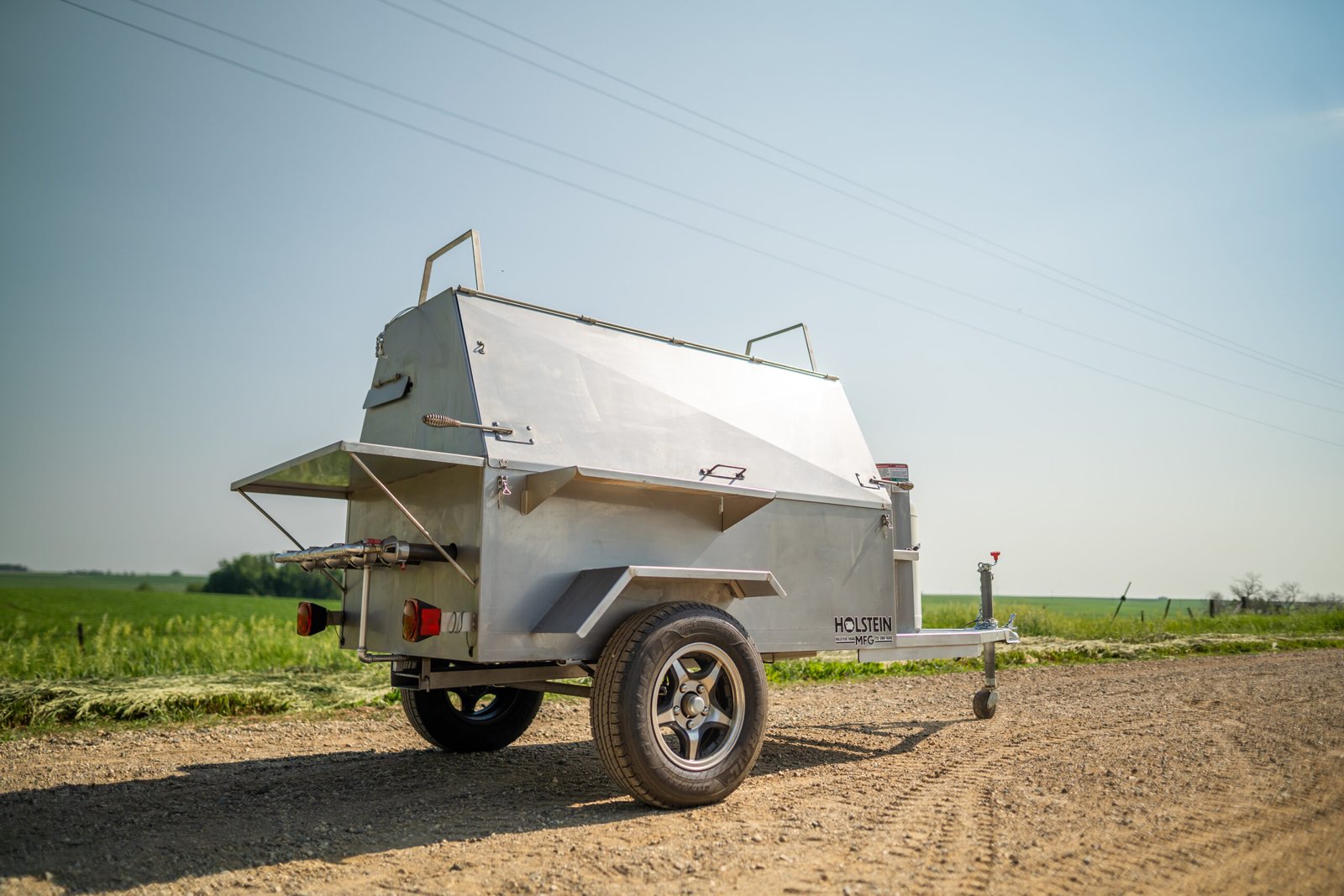 Model 7240GSS Towable Gas Grill – Stainless