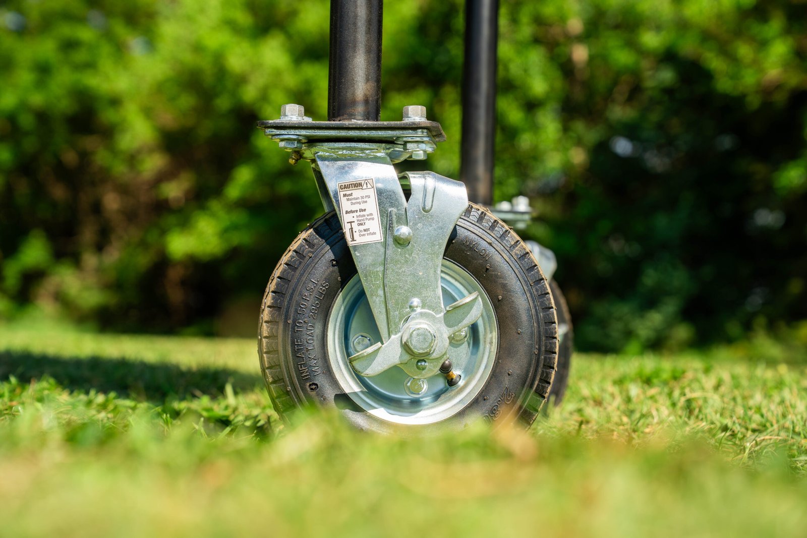 Model 2448C Professional Charcoal Grill