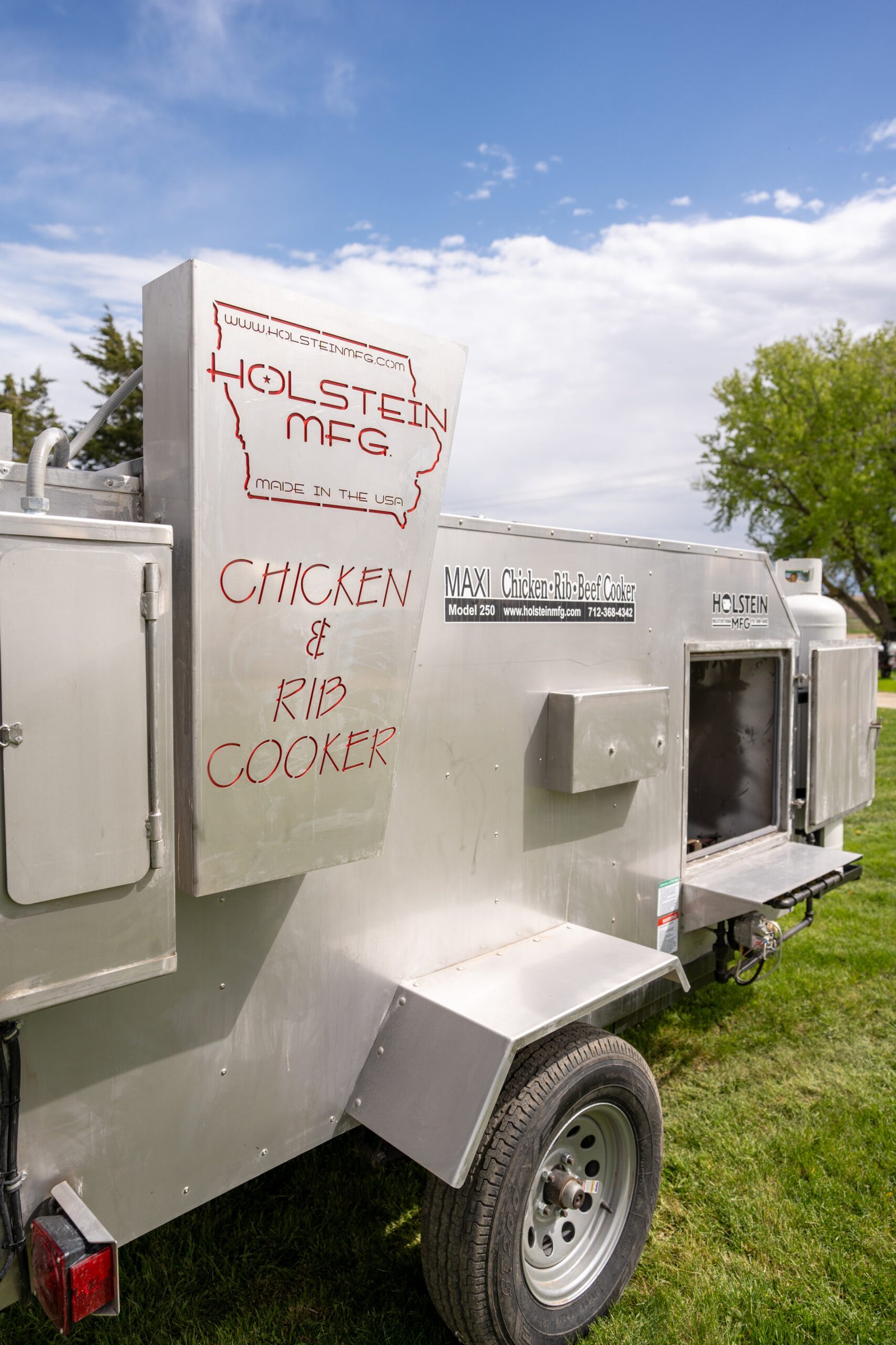 Model 250 Chicken & Rib Cooker