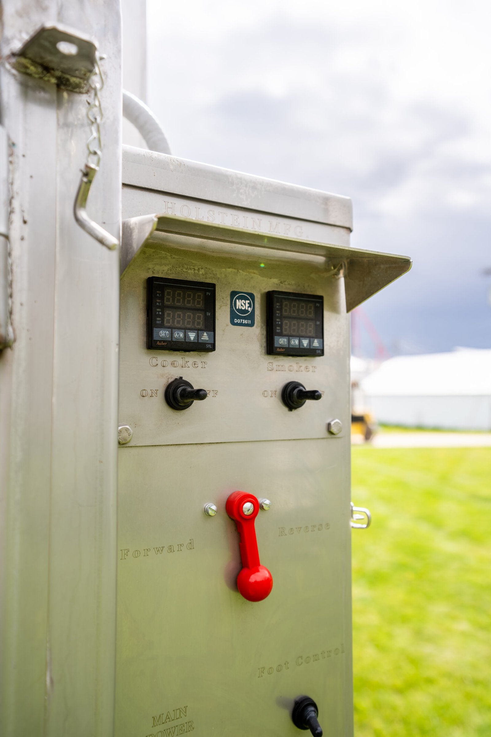 Model 250 Chicken & Rib Cooker