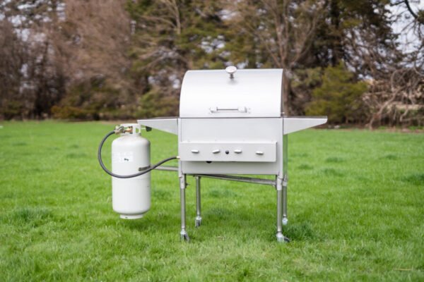Roll Top Backyard Gas Grill RTGSS2430 – Stainless
