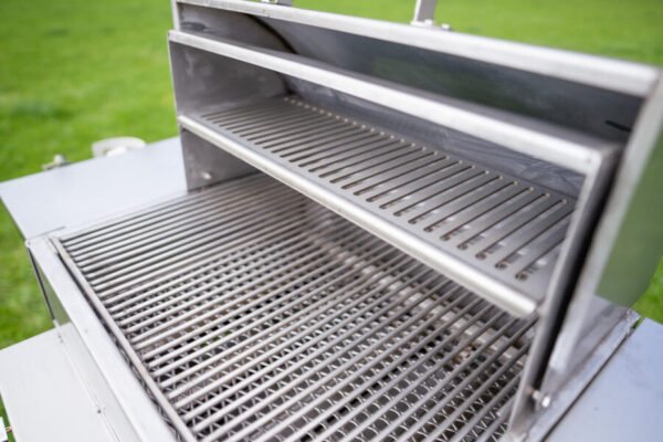 Roll Top Backyard Gas Grill RTGSS2430 – Stainless