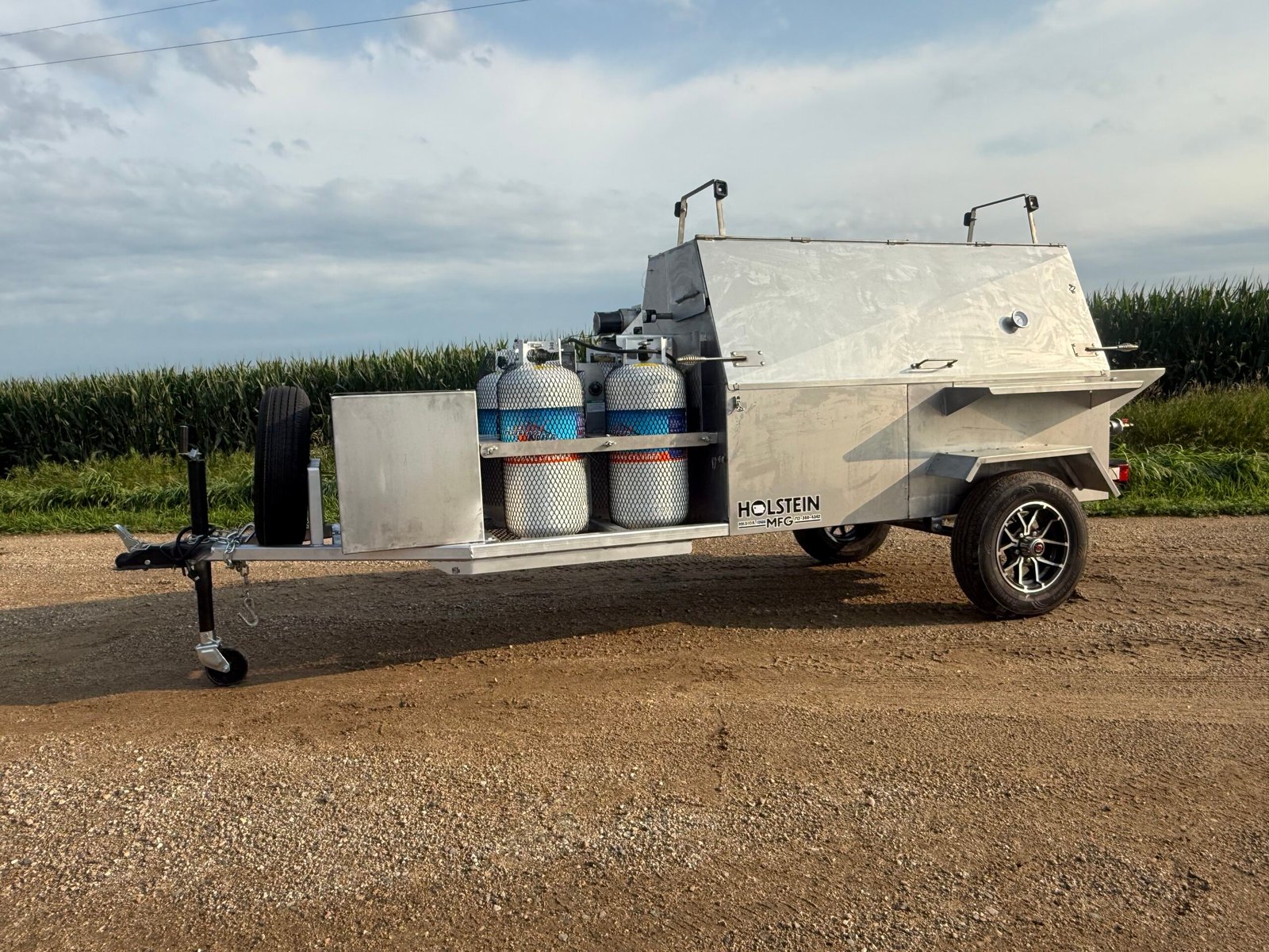 Model 7240GSS Towable Gas Grill – Stainless