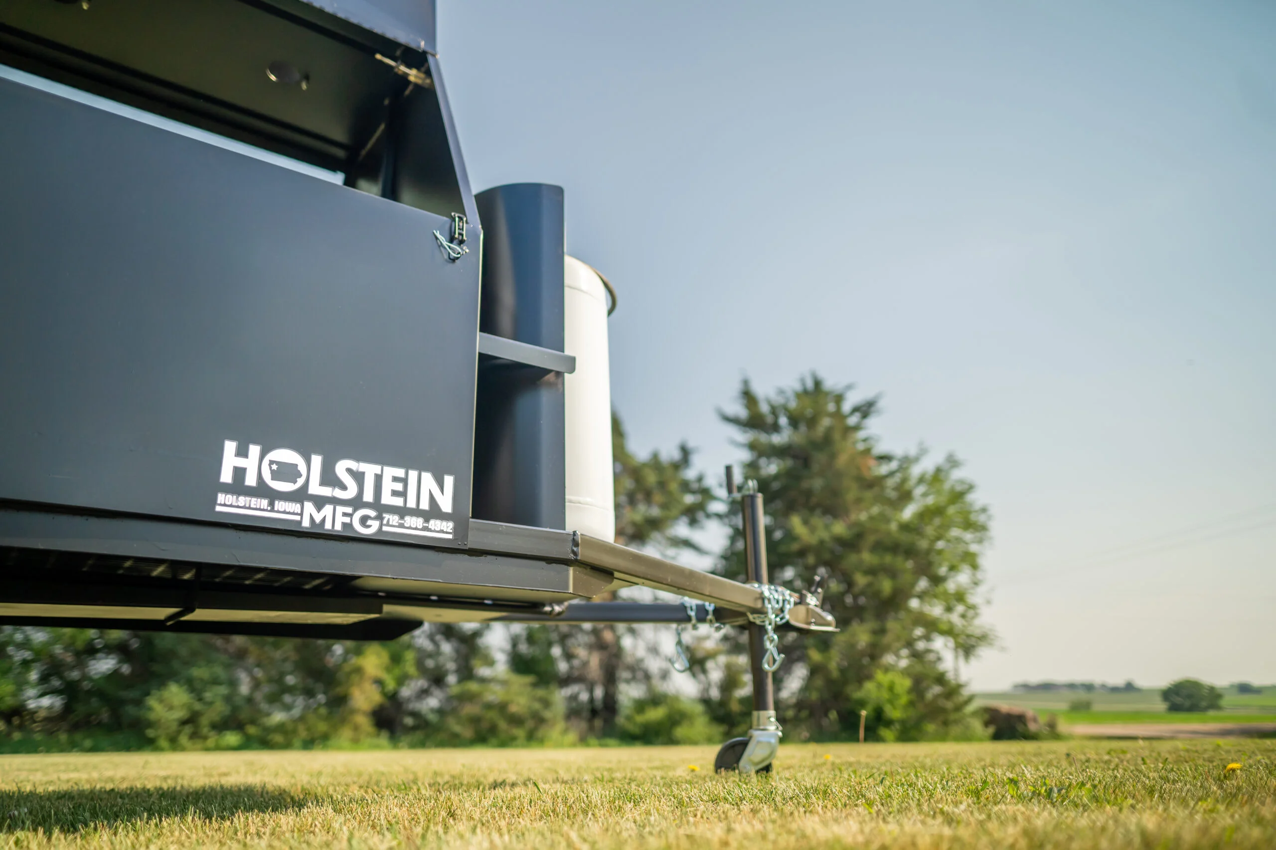 Model 7240G Towable Gas Grill