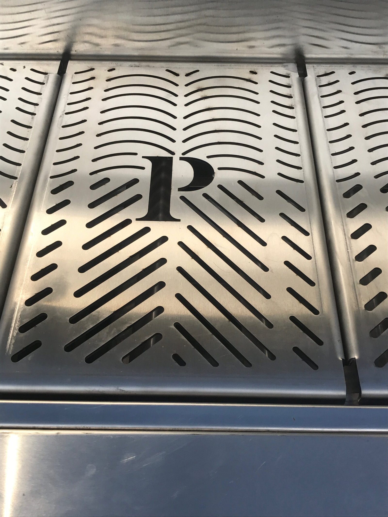 Model 7240G Towable Gas Grill